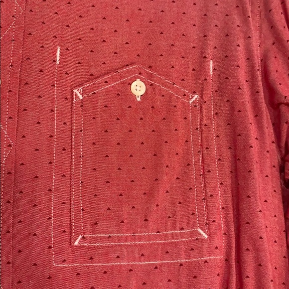 EUC Scifen Company red with triangle woven shirt - Picture 2 of 4